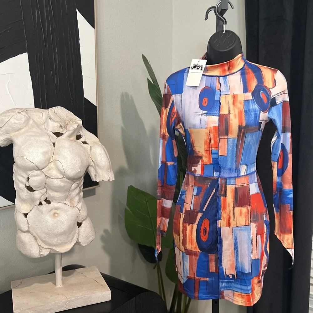 Geometric Dress - Picture 2 of 6